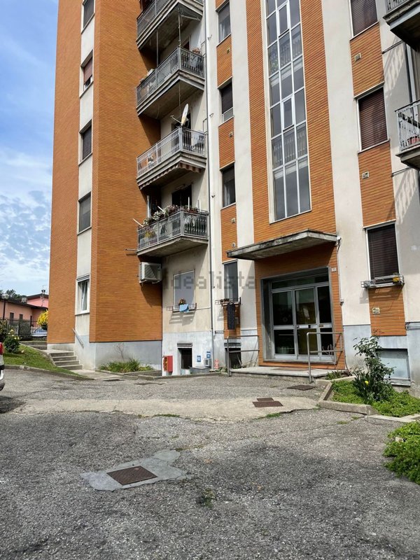appartamento in vendita a Travedona-Monate