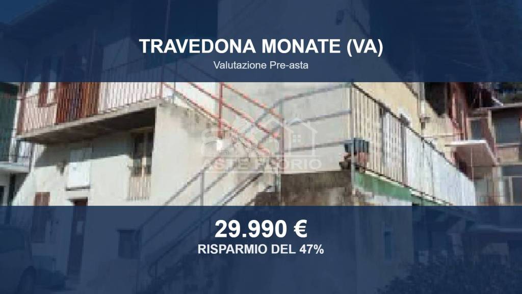 appartamento in vendita a Travedona-Monate in zona Chiosetto