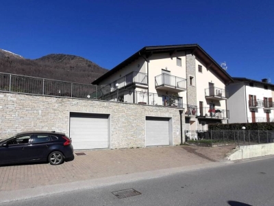 appartamento in vendita a Tronzano Lago Maggiore