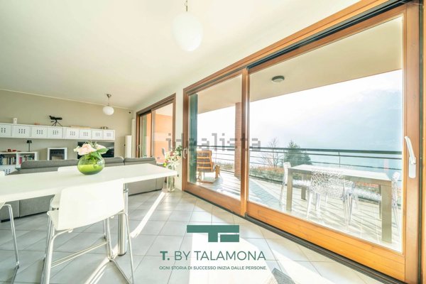 appartamento in vendita a Tronzano Lago Maggiore