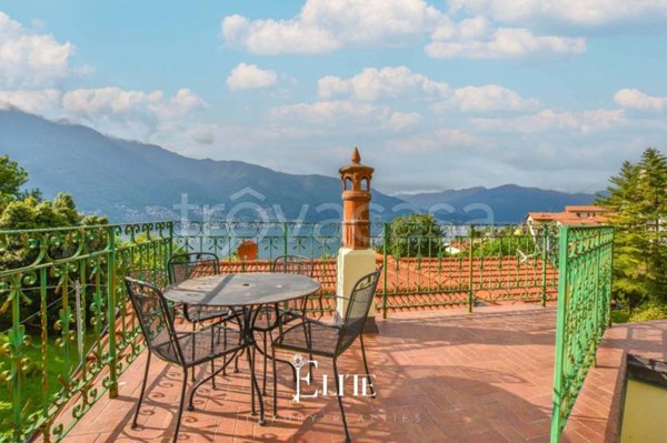 appartamento in vendita a Tronzano Lago Maggiore