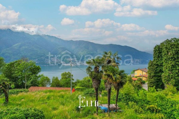 villa in vendita a Tronzano Lago Maggiore