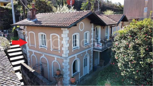 appartamento in vendita a Tronzano Lago Maggiore