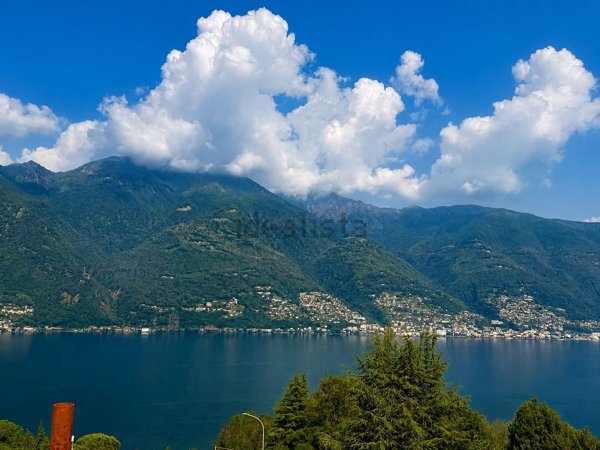 appartamento in vendita a Tronzano Lago Maggiore in zona Bassano