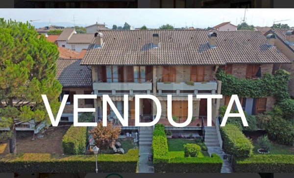 casa indipendente in vendita ad Uboldo