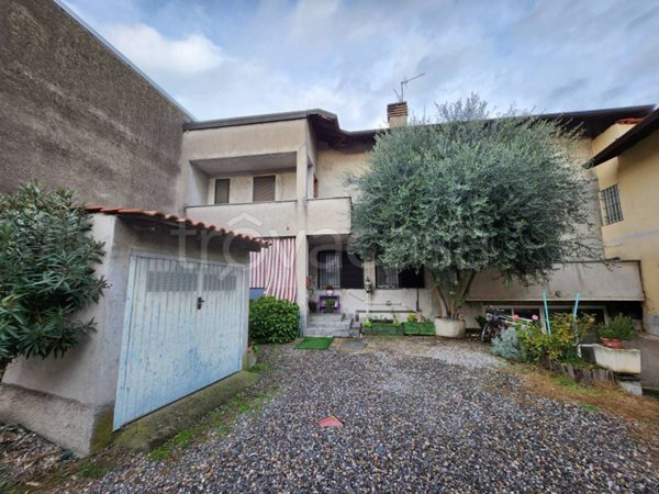 casa indipendente in vendita ad Uboldo