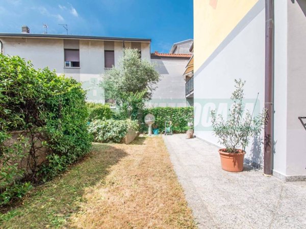 appartamento in vendita ad Uboldo