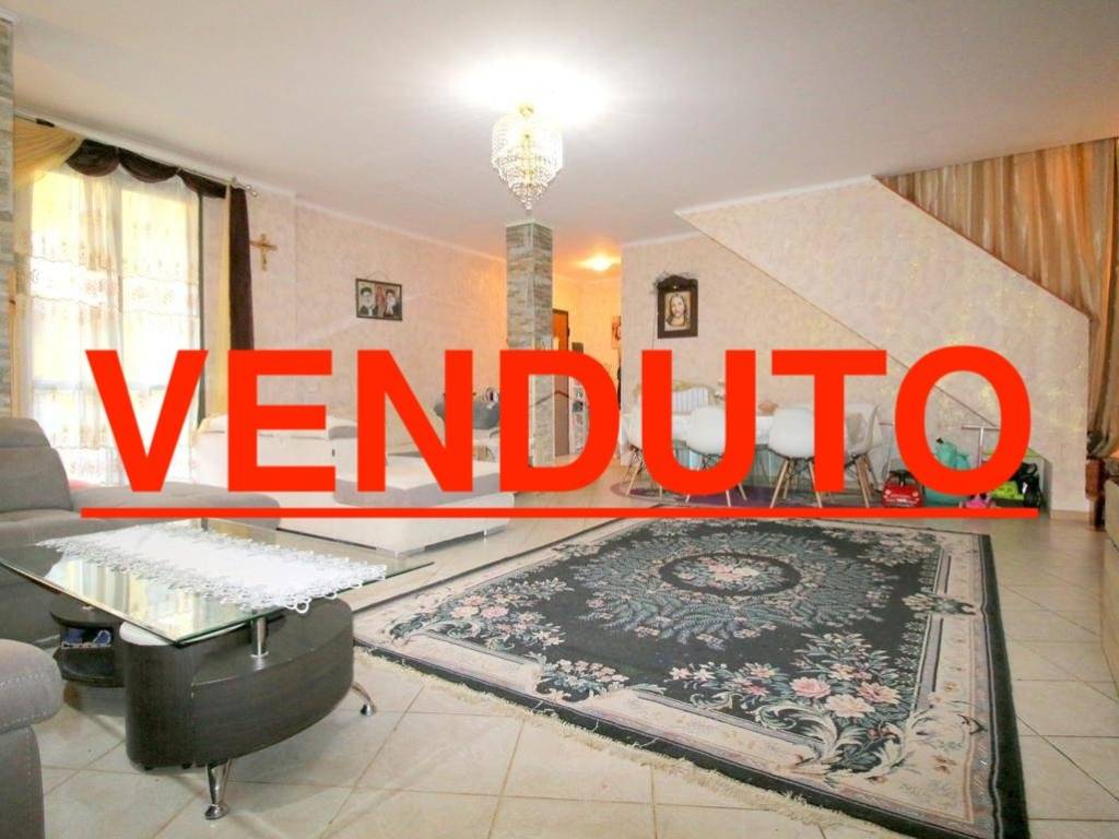 appartamento in vendita ad Uboldo