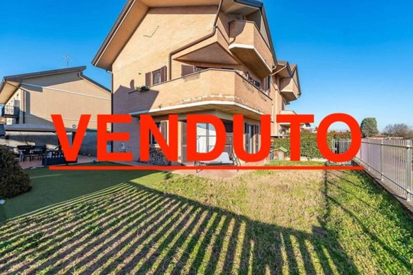 appartamento in vendita ad Uboldo