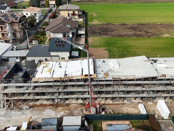 casa indipendente in vendita ad Uboldo