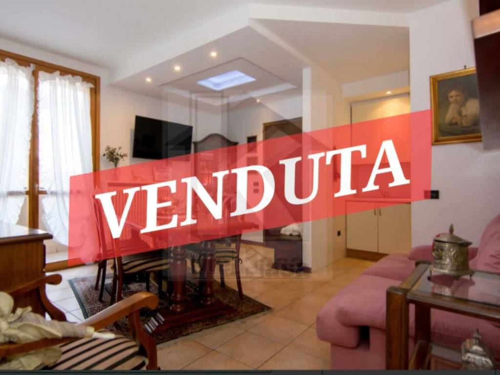 appartamento in vendita ad Uboldo