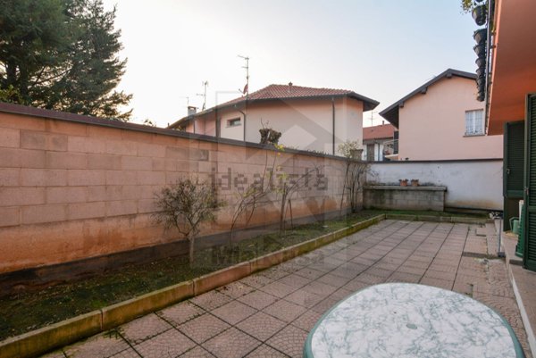 appartamento in vendita ad Uboldo