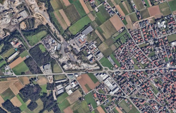 locale di sgombero in vendita ad Uboldo