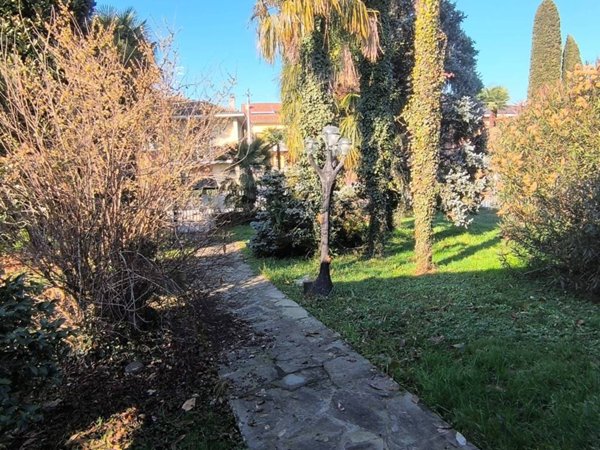 casa indipendente in vendita ad Uboldo