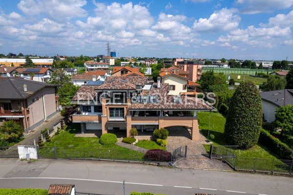 casa indipendente in vendita ad Uboldo