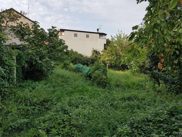 terreno edificabile in vendita ad Uboldo