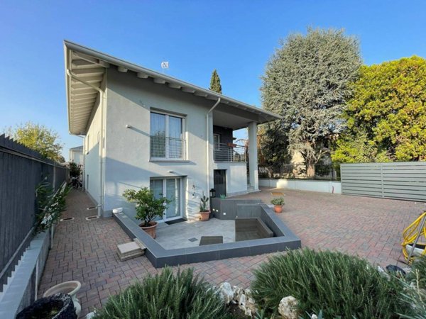 casa indipendente in vendita ad Uboldo