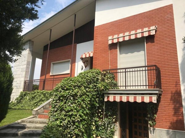 casa indipendente in vendita ad Uboldo