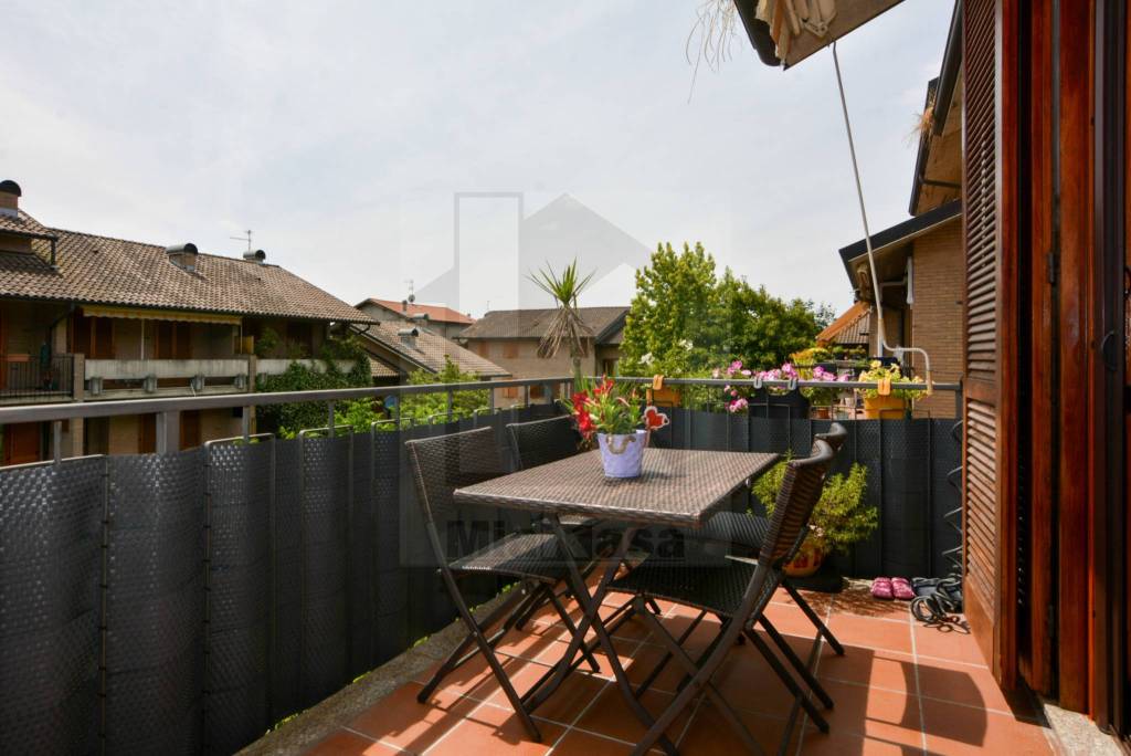 appartamento in vendita ad Uboldo