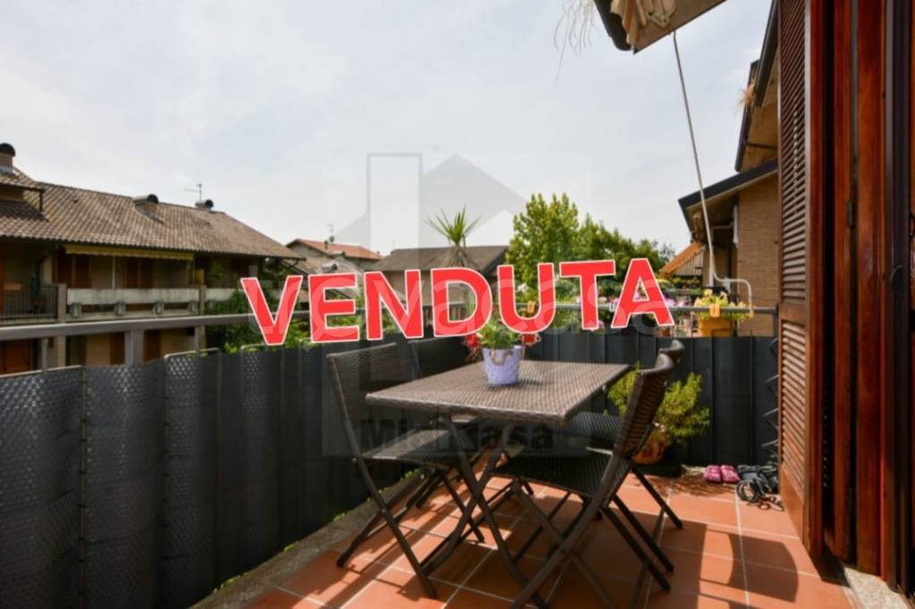 appartamento in vendita ad Uboldo