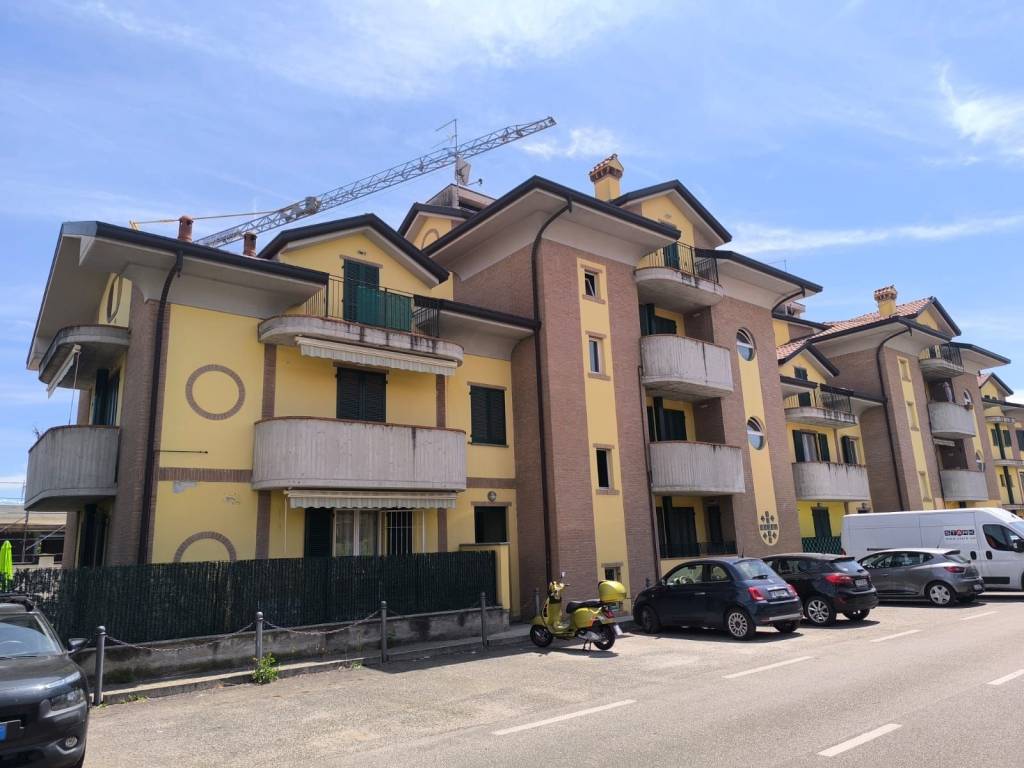 appartamento in vendita ad Uboldo