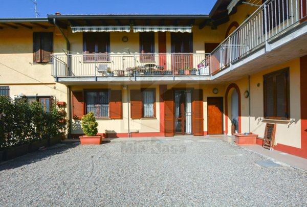 appartamento in vendita ad Uboldo