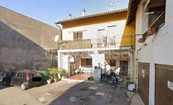 appartamento in vendita ad Uboldo