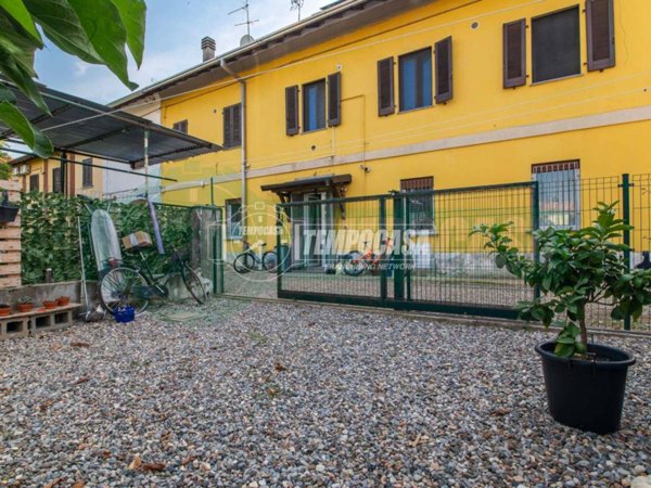 appartamento in vendita ad Uboldo