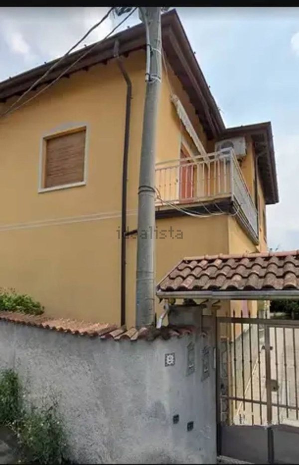 casa indipendente in vendita ad Uboldo