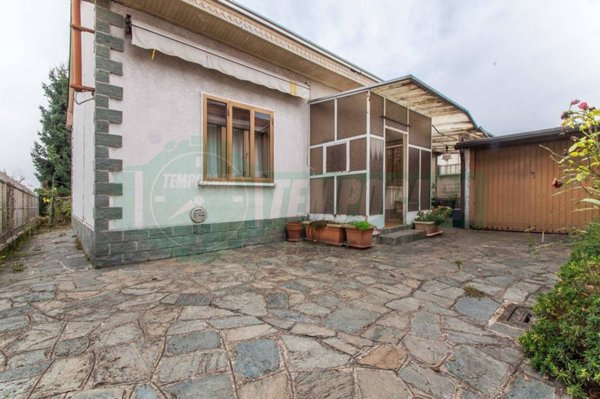casa indipendente in vendita ad Uboldo