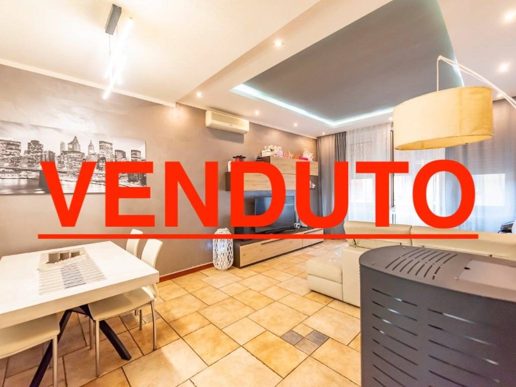appartamento in vendita ad Uboldo