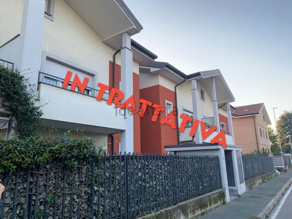 appartamento in vendita ad Uboldo