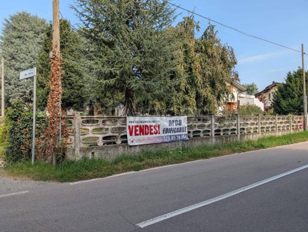 terreno edificabile in vendita ad Uboldo