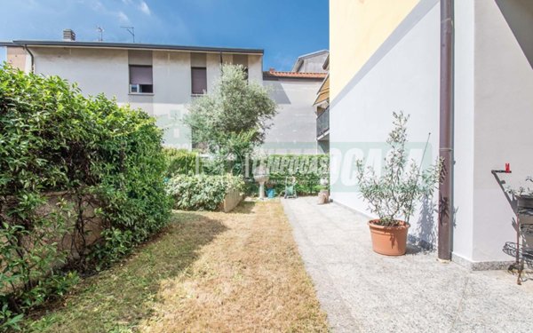 appartamento in vendita ad Uboldo