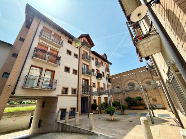 appartamento in vendita ad Uboldo