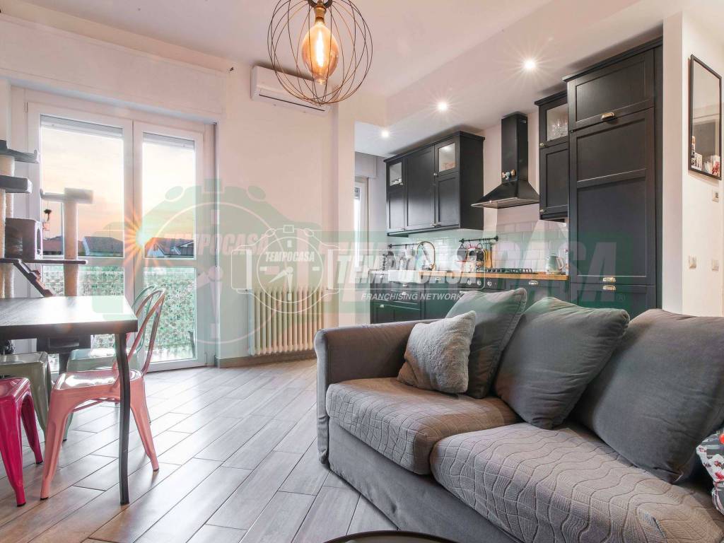 appartamento in vendita ad Uboldo