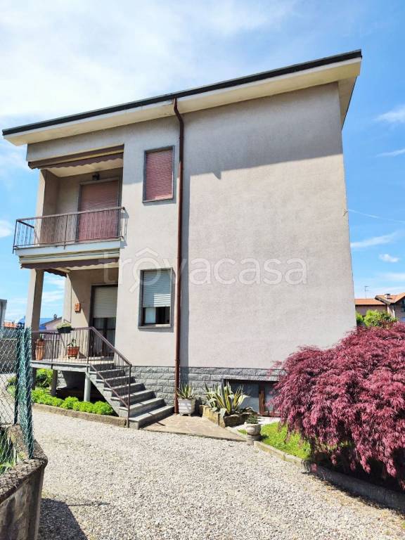 appartamento in vendita ad Uboldo