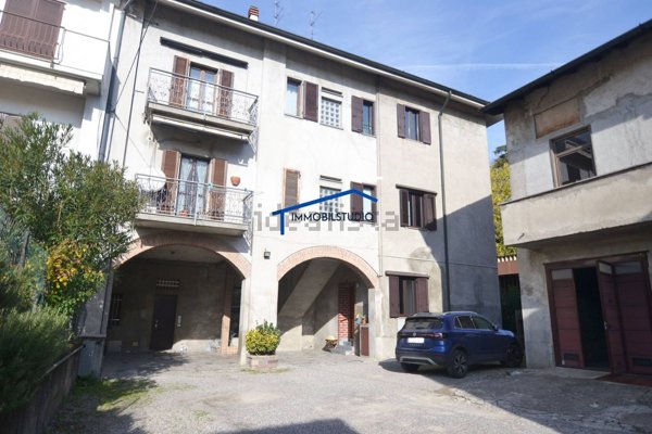 appartamento in vendita ad Uboldo