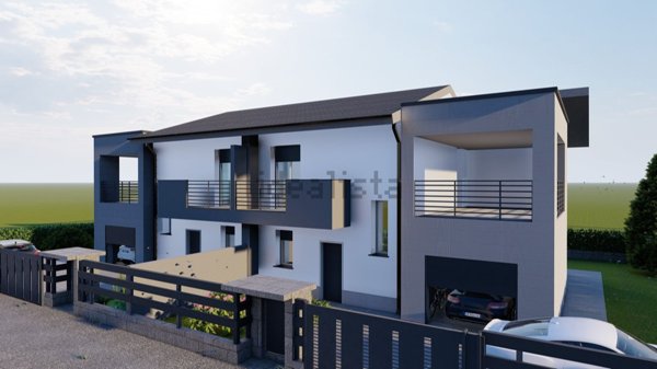 casa indipendente in vendita ad Uboldo