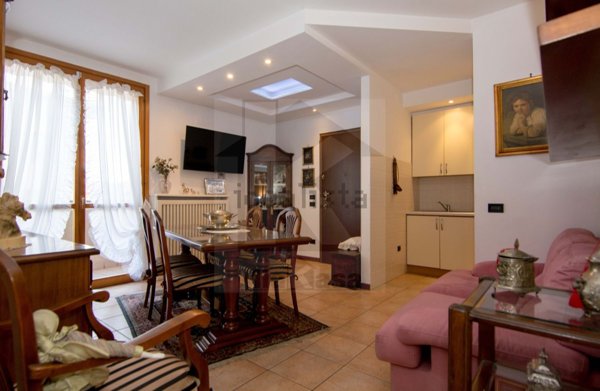 appartamento in vendita ad Uboldo