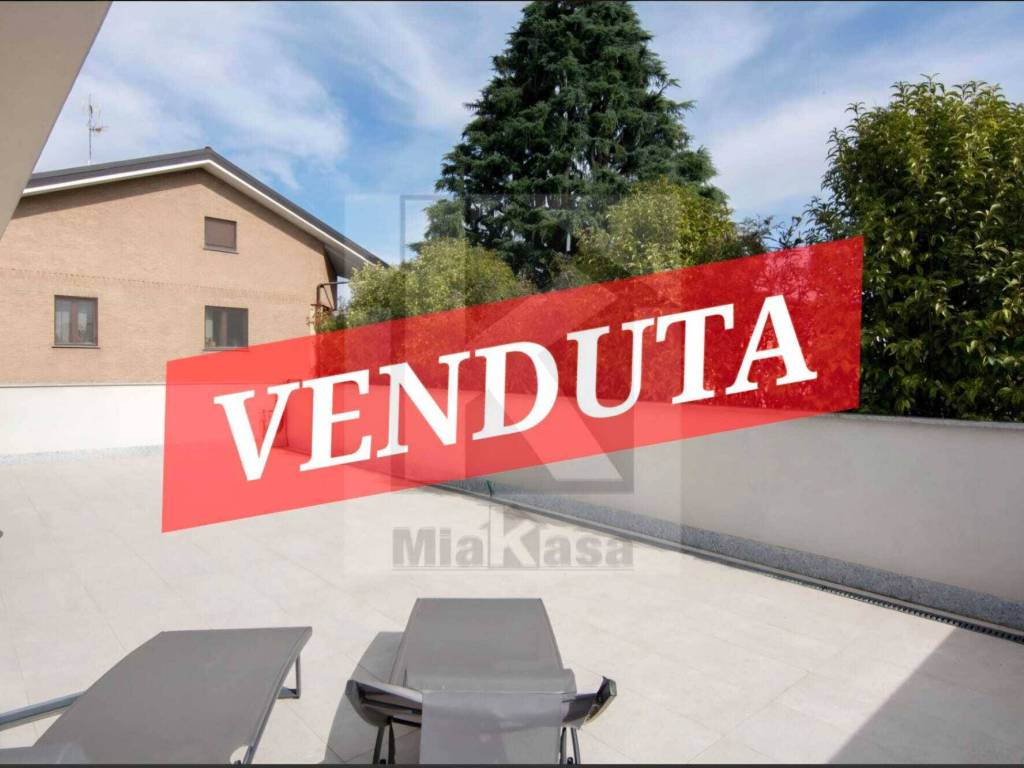 appartamento in vendita ad Uboldo