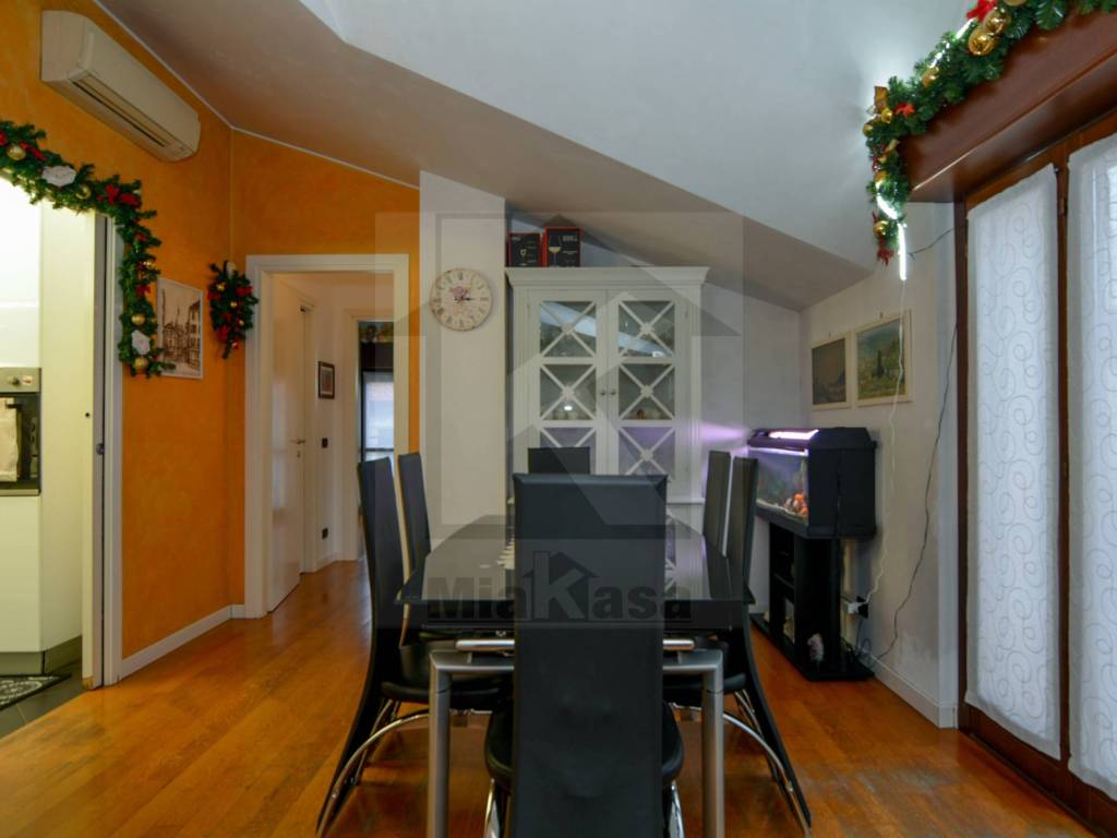 appartamento in vendita ad Uboldo