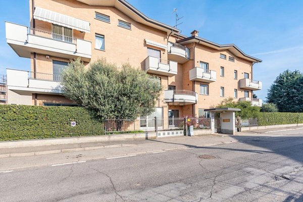 appartamento in vendita ad Uboldo