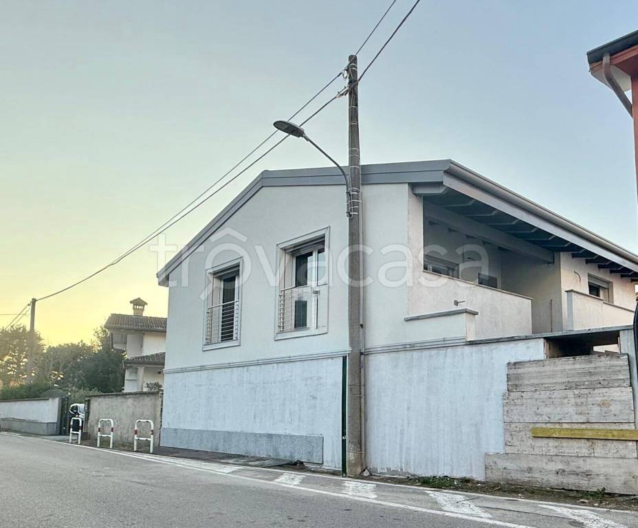 appartamento in vendita ad Uboldo