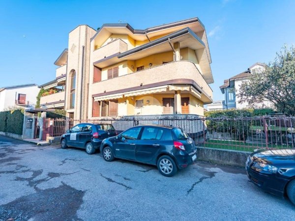 appartamento in vendita ad Uboldo