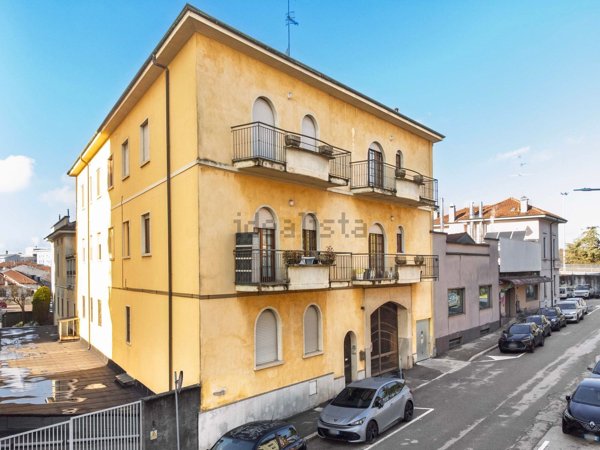 appartamento in vendita ad Uboldo