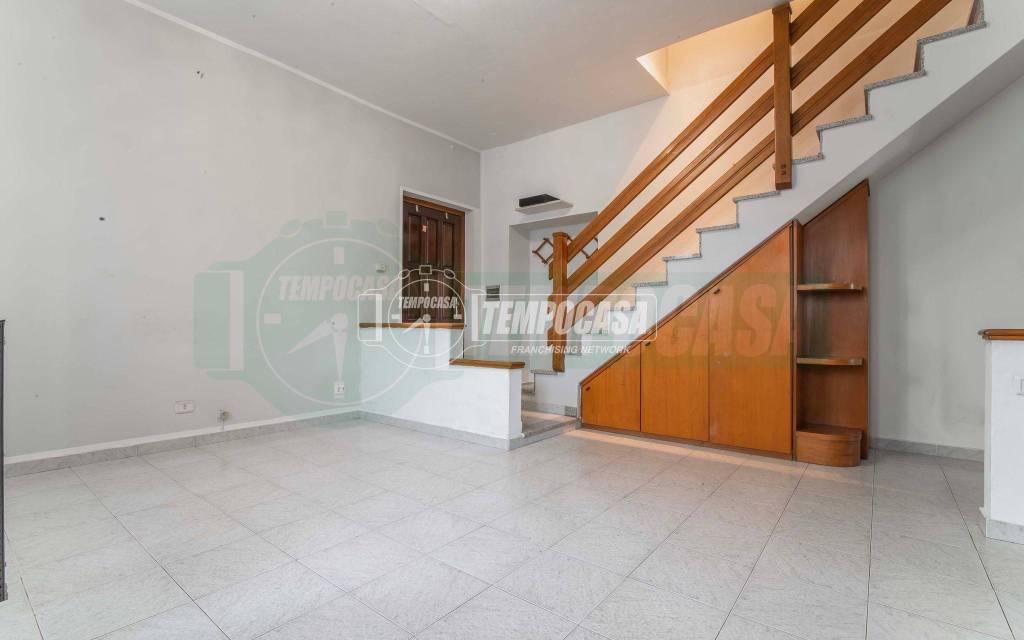 appartamento in vendita ad Uboldo