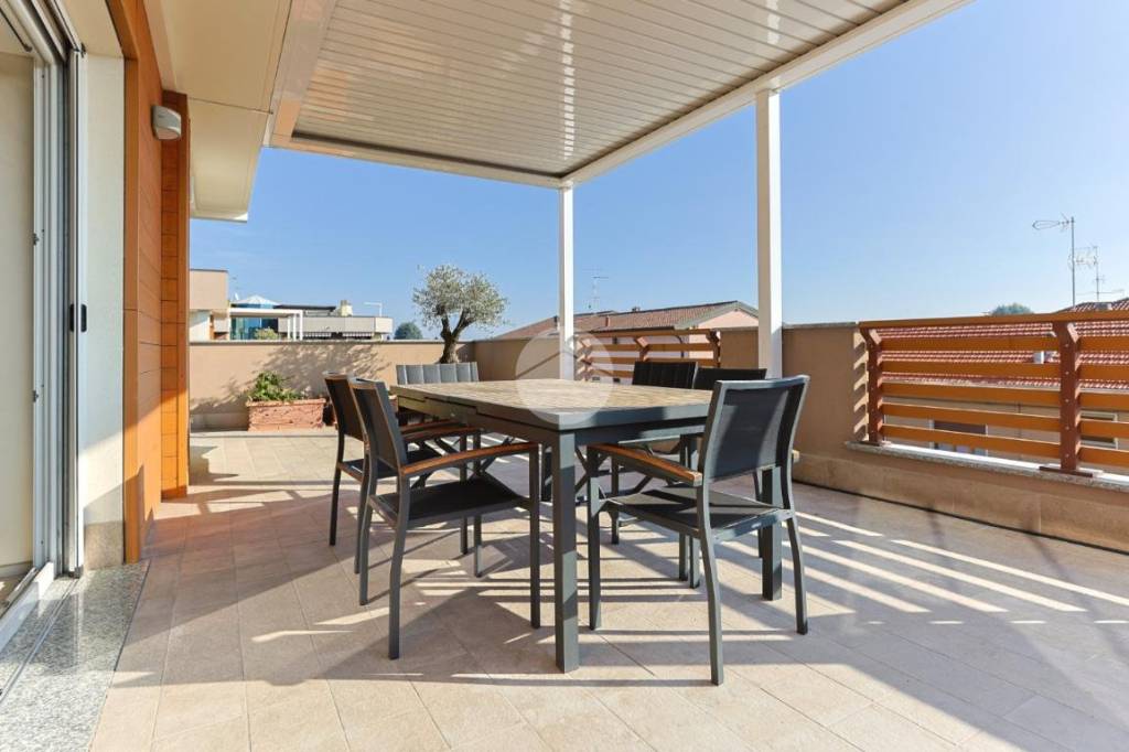 appartamento in vendita ad Uboldo