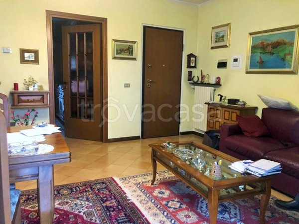 appartamento in vendita ad Uboldo