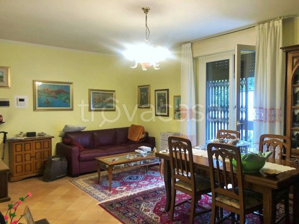 appartamento in vendita ad Uboldo